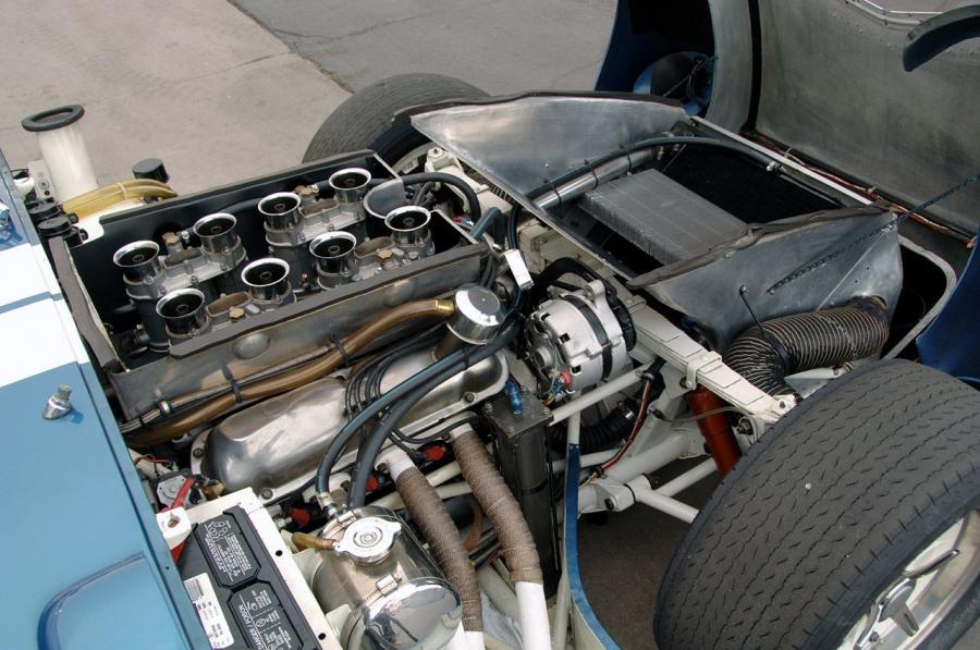  Shelby Cobra Daytona Coupe CSX2601 1965 года  (фото 24 из 44)